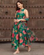 KLOSIA Women's Viscose Kurta and Pant with Dupatta Set