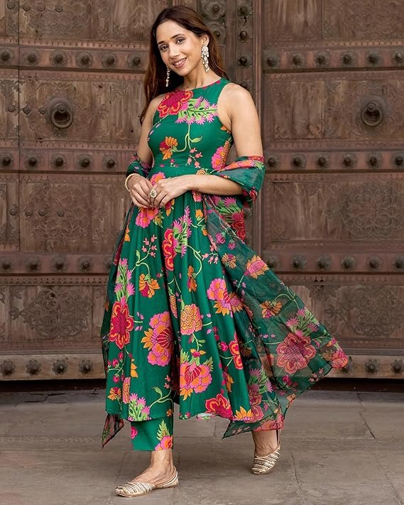 KLOSIA Women's Viscose Kurta and Pant with Dupatta Set