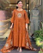 Amazon Brand - Myx Women's Kurta Pant Set with Embroidered Organza Dupatta