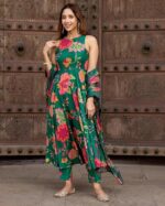 KLOSIA Women's Viscose Kurta and Pant with Dupatta Set