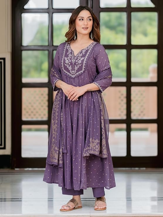 Amazon Brand - Myx Women's Embroidered Anarkali Kurta Pant Set with Organza Dupatta
